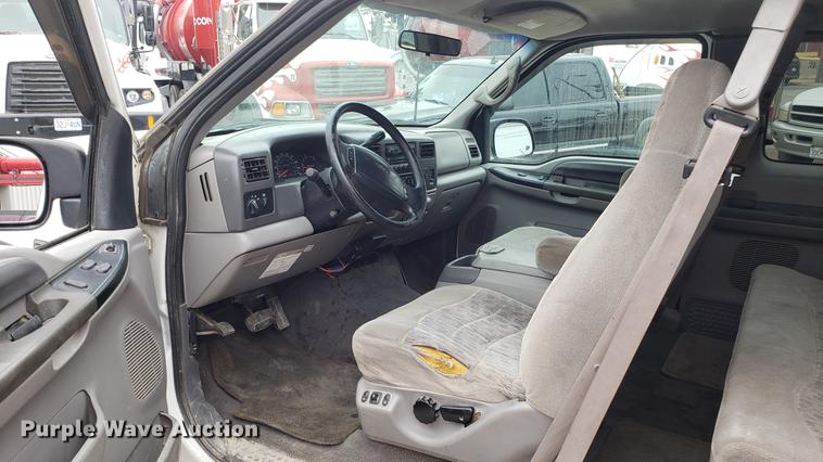 image for item DF3455 1999 Ford F250 Super Duty SuperCab pickup truck