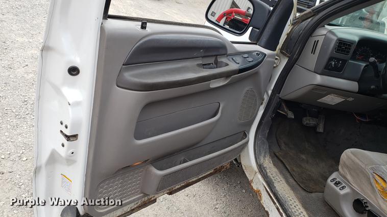 image for item DF3455 1999 Ford F250 Super Duty SuperCab pickup truck