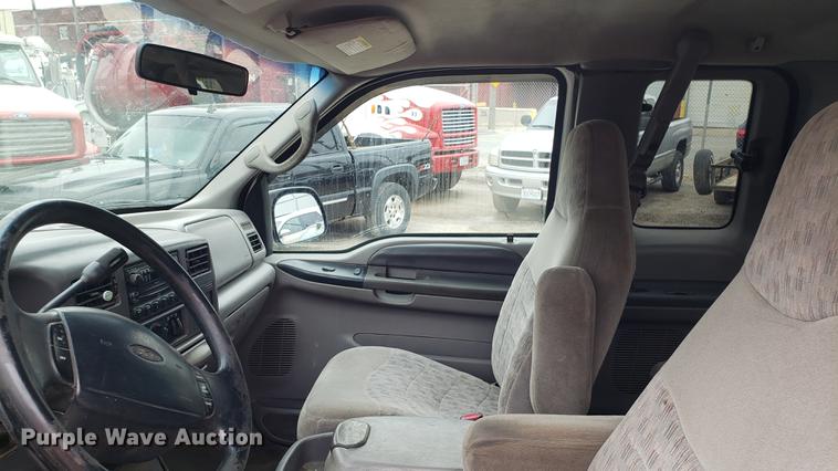 image for item DF3455 1999 Ford F250 Super Duty SuperCab pickup truck