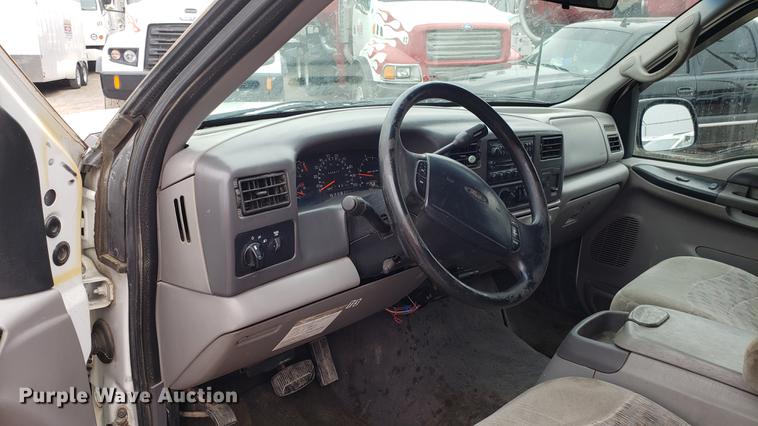 image for item DF3455 1999 Ford F250 Super Duty SuperCab pickup truck