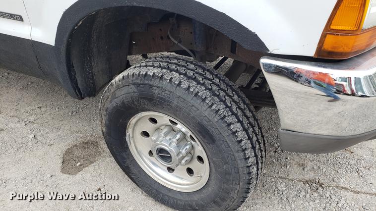 image for item DF3455 1999 Ford F250 Super Duty SuperCab pickup truck