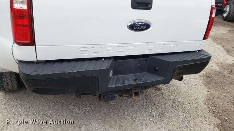 image for item DF3457 2008 Ford F450 Super Duty Crew Cab truck cab and chassis