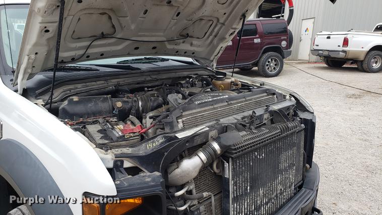 image for item DF3457 2008 Ford F450 Super Duty Crew Cab truck cab and chassis