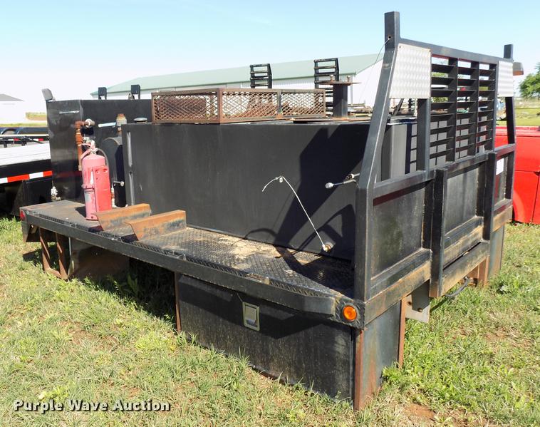 image for item DF4450 11'L x 8'W flatbed