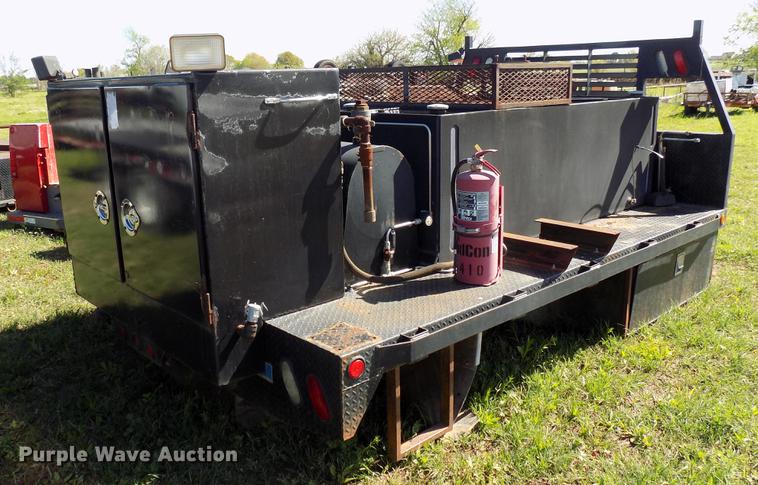 image for item DF4450 11'L x 8'W flatbed