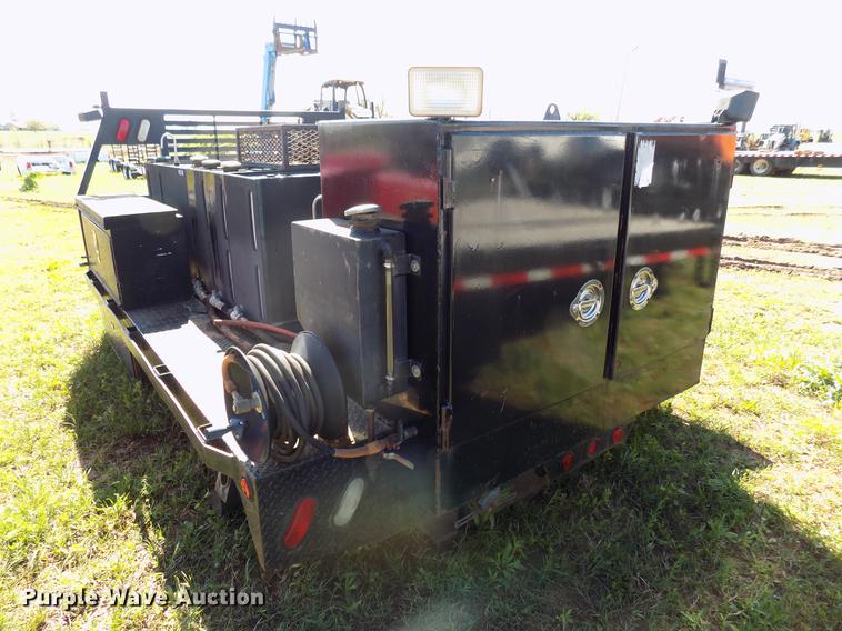 image for item DF4450 11'L x 8'W flatbed