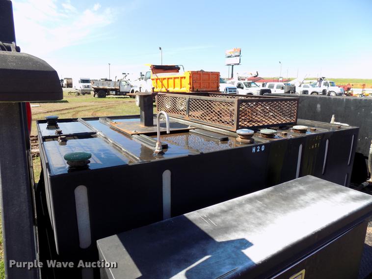 image for item DF4450 11'L x 8'W flatbed