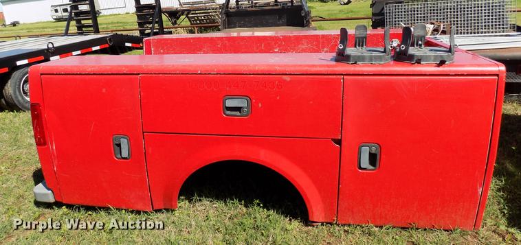 image for item DF4451 113"L x 91"W utility bed