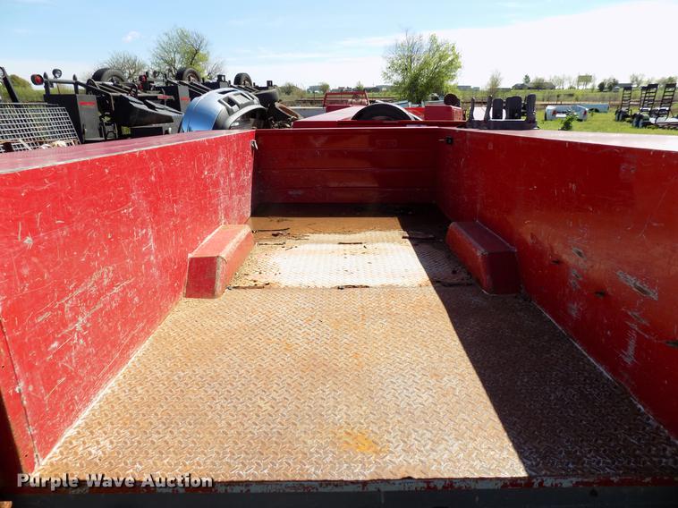 image for item DF4451 113"L x 91"W utility bed