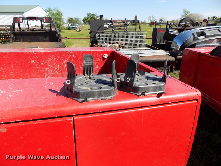 image for item DF4451 113"L x 91"W utility bed