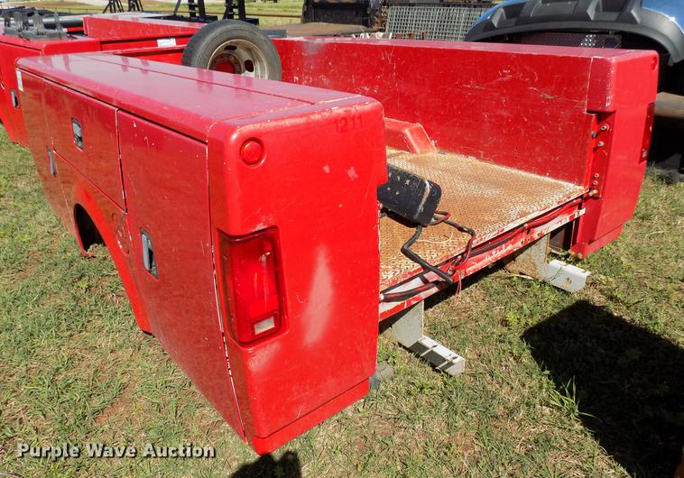 image for item DF4452 113"L x 91"W utility bed