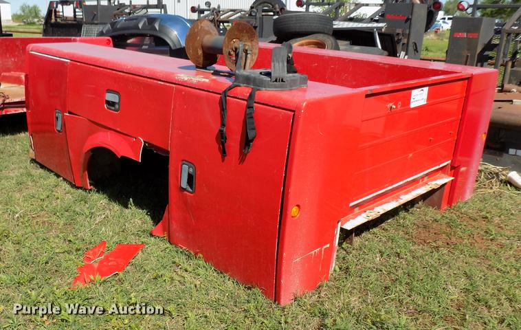 image for item DF4453 113"L x 91"W utility bed