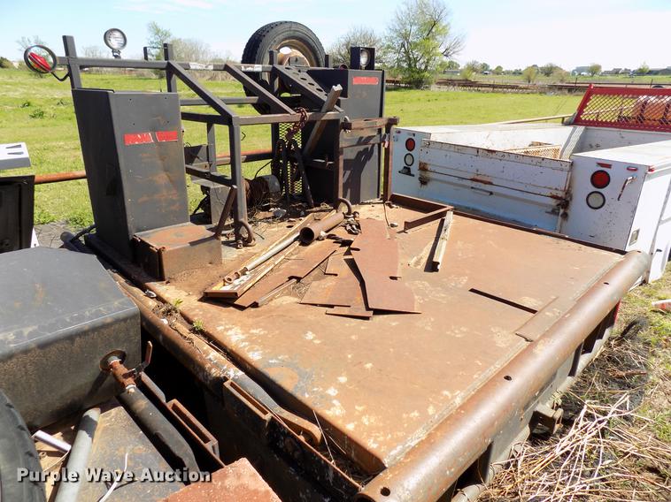 image for item DF4455 102"L x 96"W flatbed