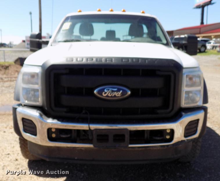 image for item DF4462 2011 Ford F550 Super Duty truck cab and chassis