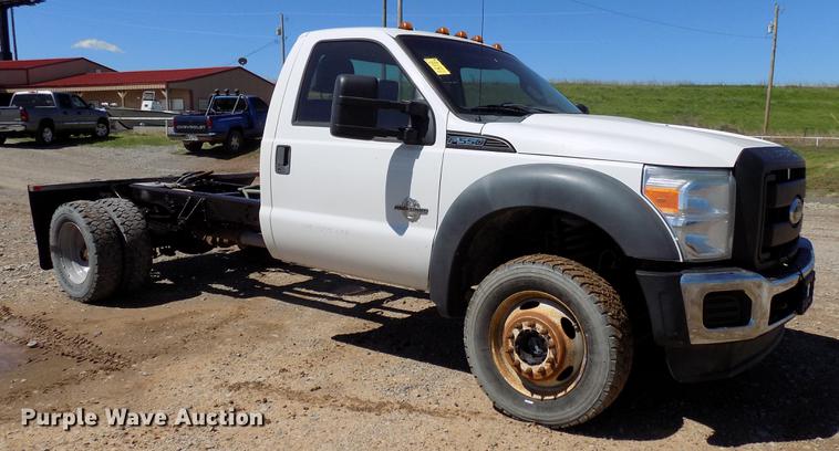 image for item DF4462 2011 Ford F550 Super Duty truck cab and chassis