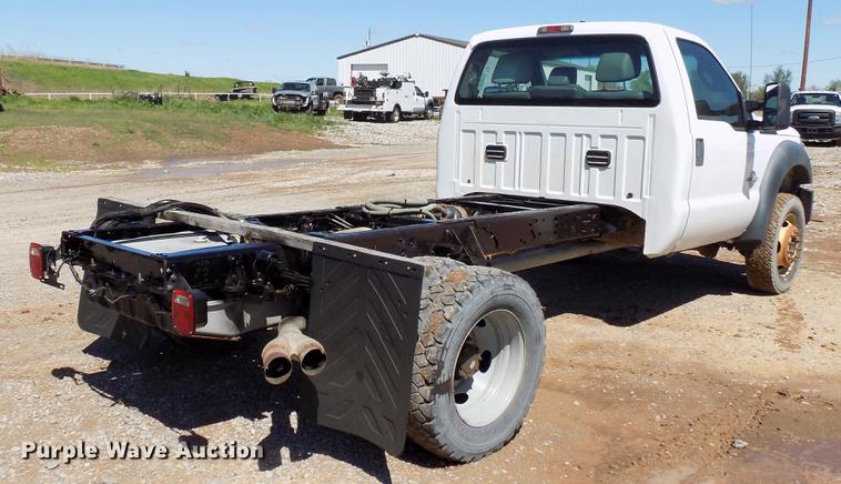 image for item DF4462 2011 Ford F550 Super Duty truck cab and chassis