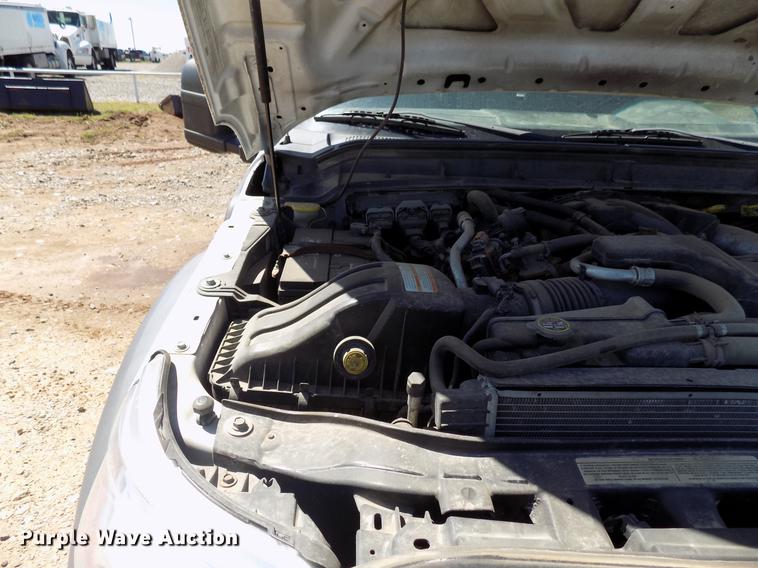 image for item DF4462 2011 Ford F550 Super Duty truck cab and chassis