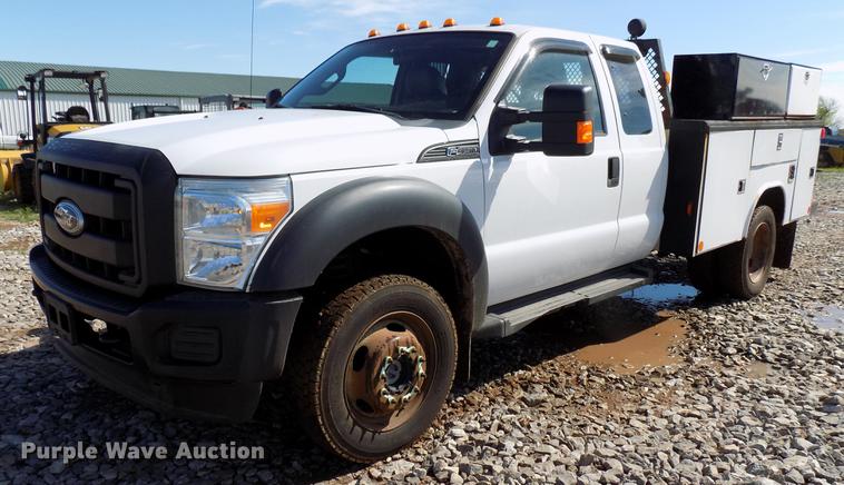 image for item DF4463 2011 Ford F450 Super Duty SuperCab utility bed truck