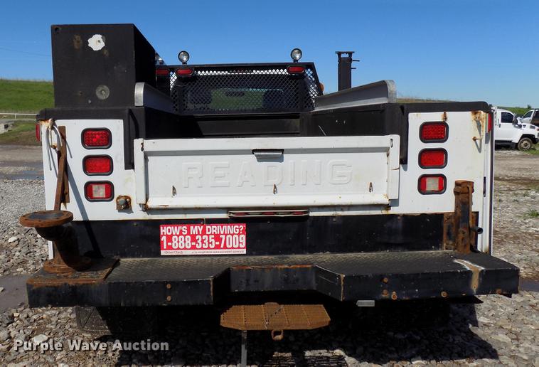 image for item DF4463 2011 Ford F450 Super Duty SuperCab utility bed truck