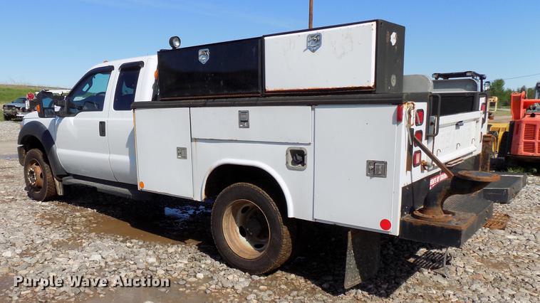 image for item DF4463 2011 Ford F450 Super Duty SuperCab utility bed truck