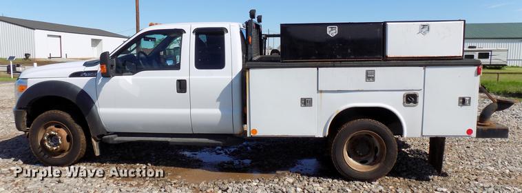 image for item DF4463 2011 Ford F450 Super Duty SuperCab utility bed truck