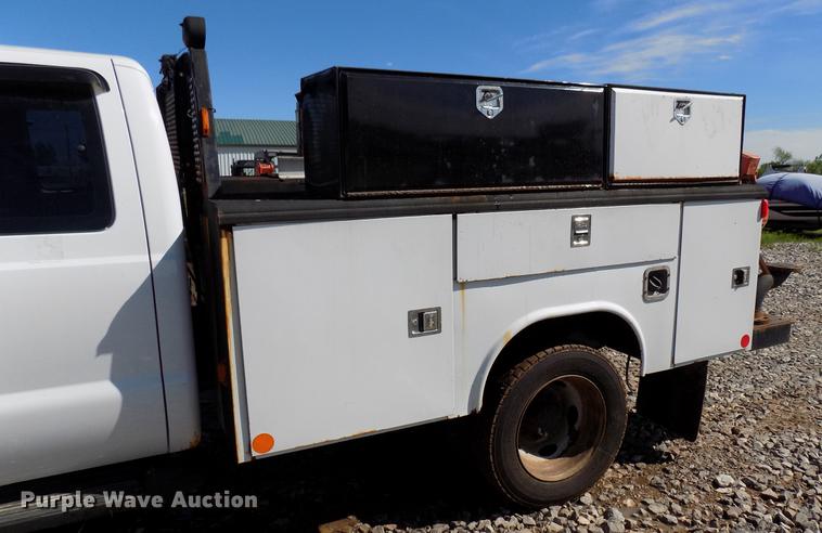 image for item DF4463 2011 Ford F450 Super Duty SuperCab utility bed truck