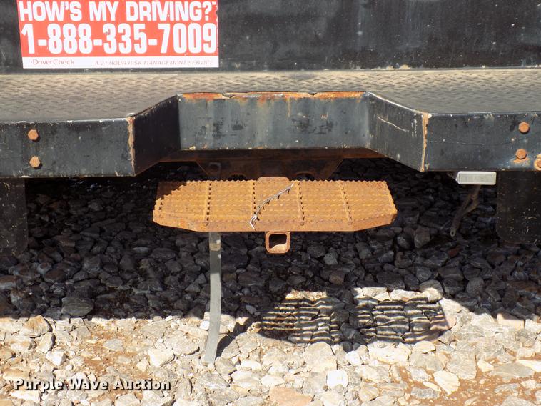 image for item DF4463 2011 Ford F450 Super Duty SuperCab utility bed truck