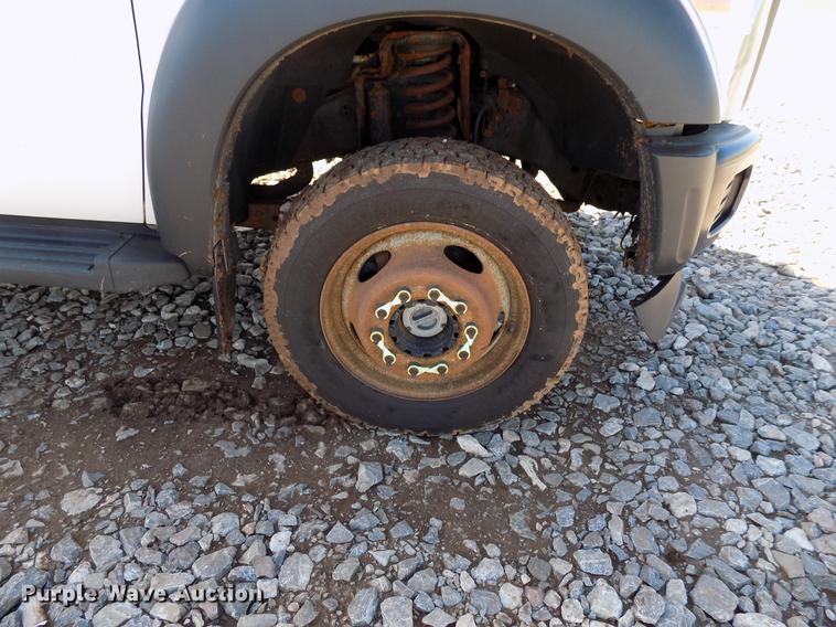 image for item DF4463 2011 Ford F450 Super Duty SuperCab utility bed truck