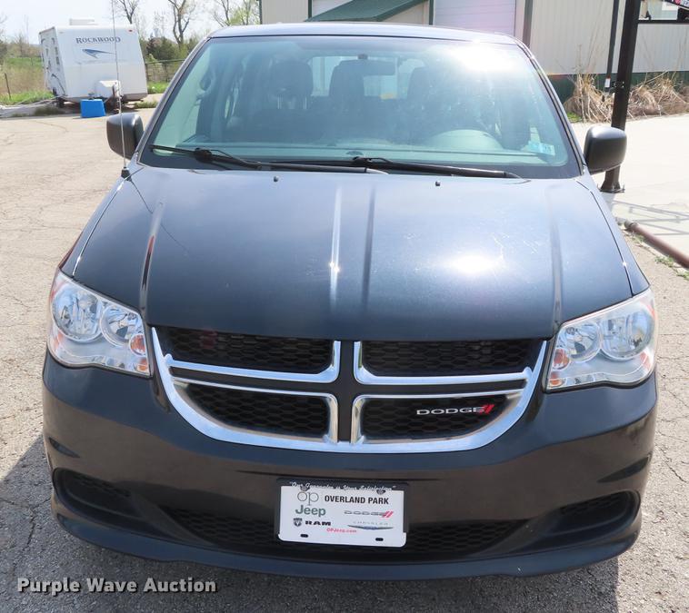 image for item DF7813 2014 Dodge Grand Caravan van