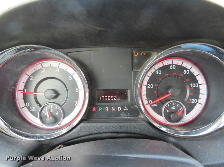 image for item DF7813 2014 Dodge Grand Caravan van