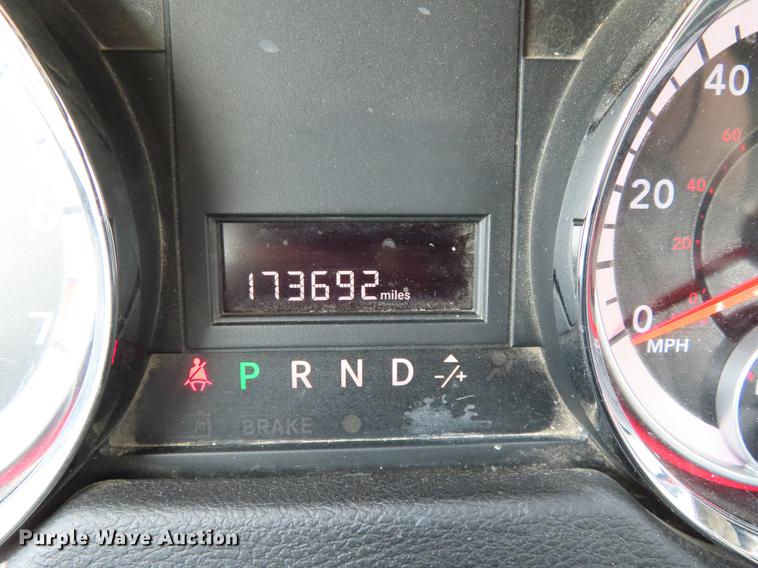 image for item DF7813 2014 Dodge Grand Caravan van