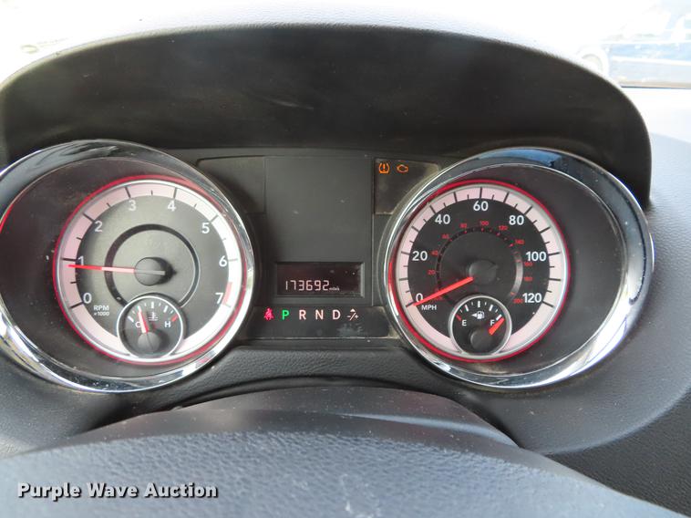 image for item DF7813 2014 Dodge Grand Caravan van