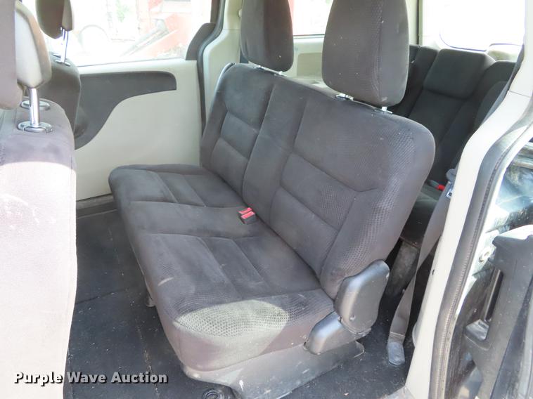 image for item DF7813 2014 Dodge Grand Caravan van