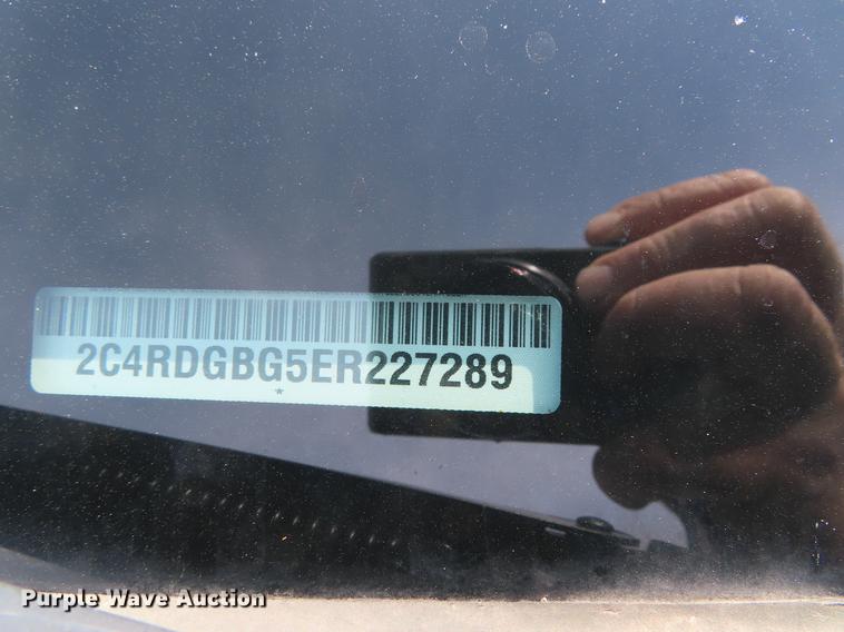 image for item DF7813 2014 Dodge Grand Caravan van