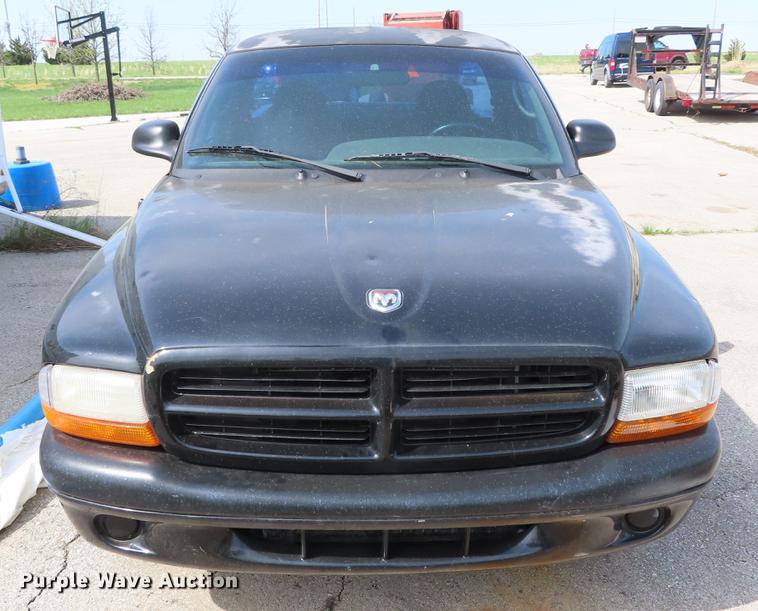 image for item DF7816 2000 Dodge Dakota Sport pickup truck