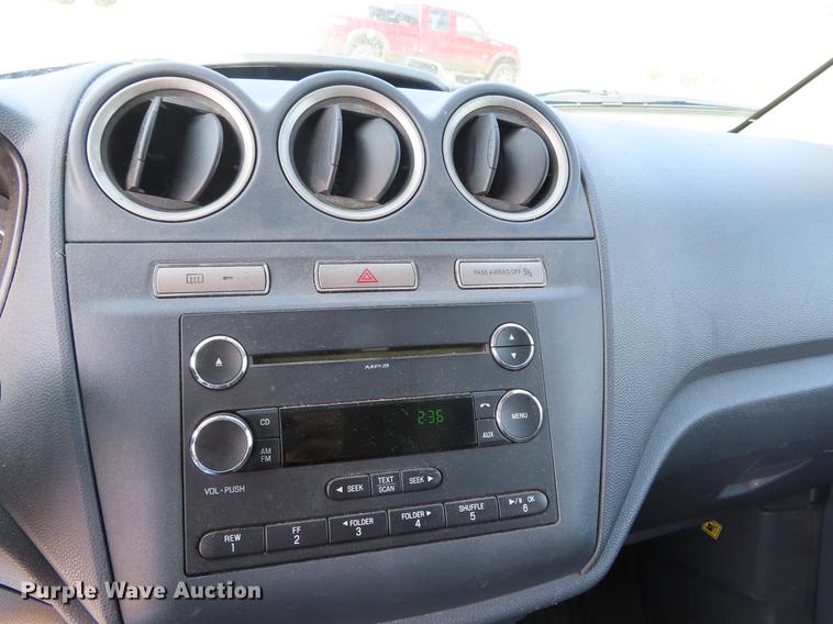 image for item DF7817 2012 Ford Transit Connect van