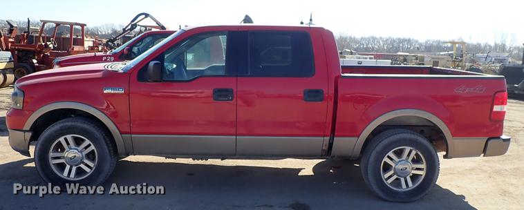 image for item DF8813 2004 Ford F150 SuperCrew pickup truck