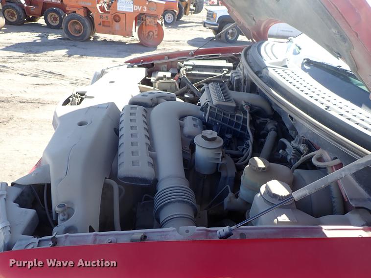 image for item DF8813 2004 Ford F150 SuperCrew pickup truck