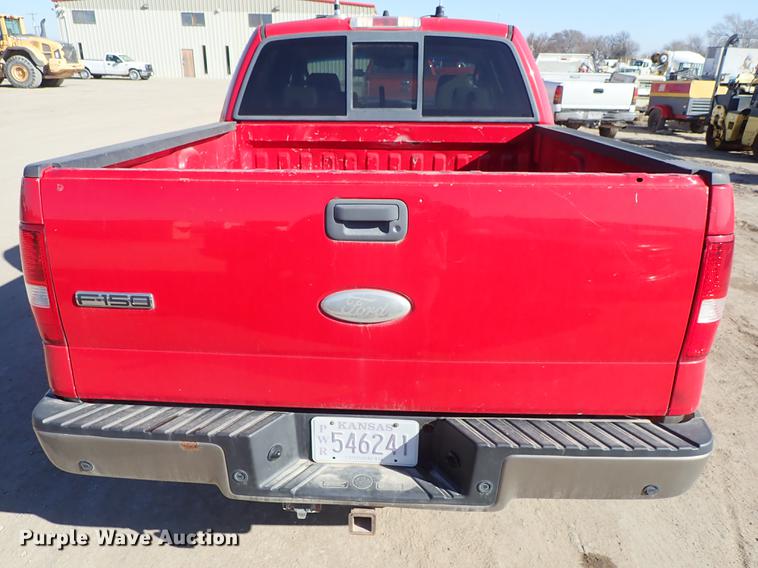 image for item DF8813 2004 Ford F150 SuperCrew pickup truck
