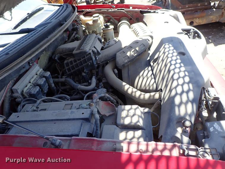 image for item DF8847 2004 Ford F150 SuperCrew pickup truck