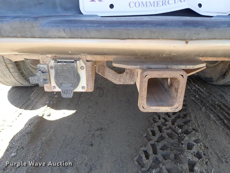 image for item DF8847 2004 Ford F150 SuperCrew pickup truck