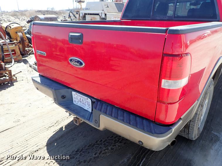 image for item DF8847 2004 Ford F150 SuperCrew pickup truck