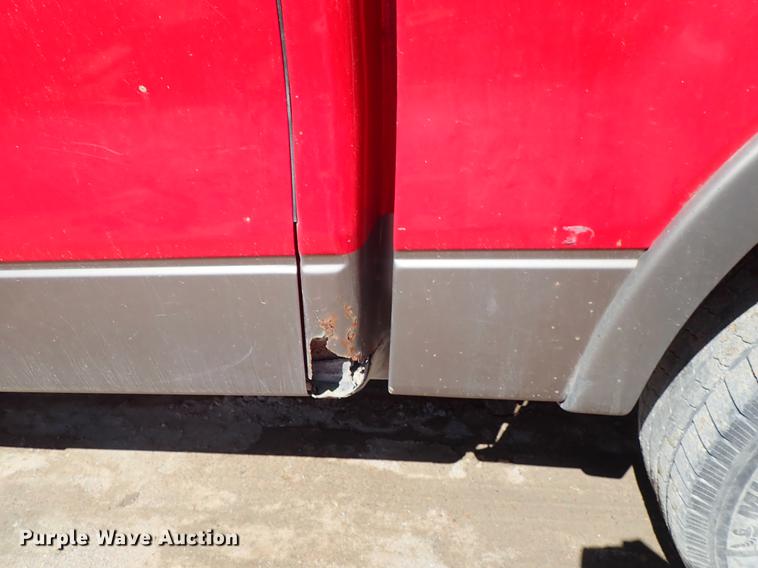 image for item DF8847 2004 Ford F150 SuperCrew pickup truck