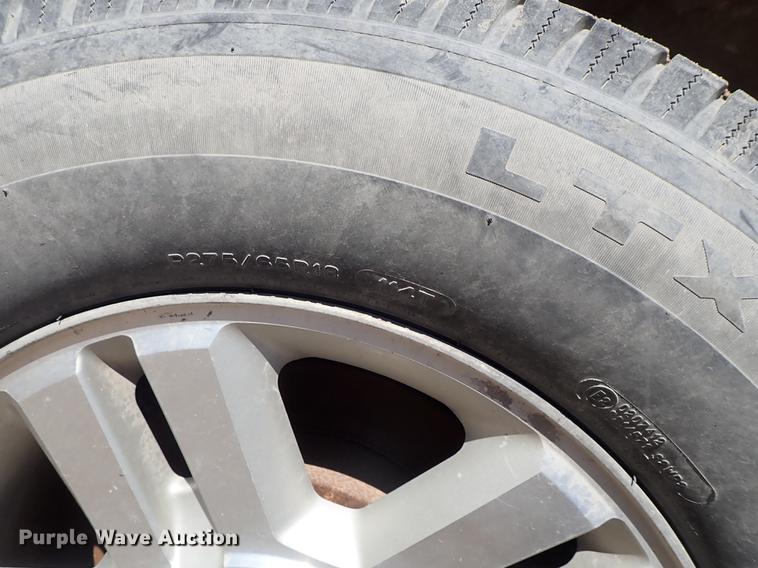 image for item DF8847 2004 Ford F150 SuperCrew pickup truck