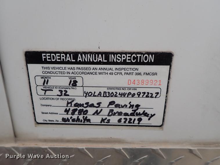 image for item DF8853 2004 Pace American Sport enclosed cargo trailer