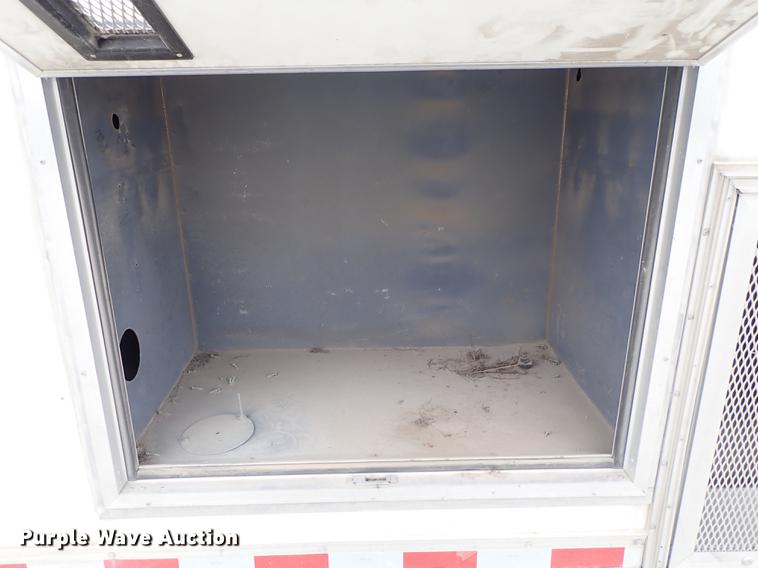 image for item DF8853 2004 Pace American Sport enclosed cargo trailer