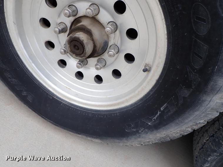 image for item DF8853 2004 Pace American Sport enclosed cargo trailer