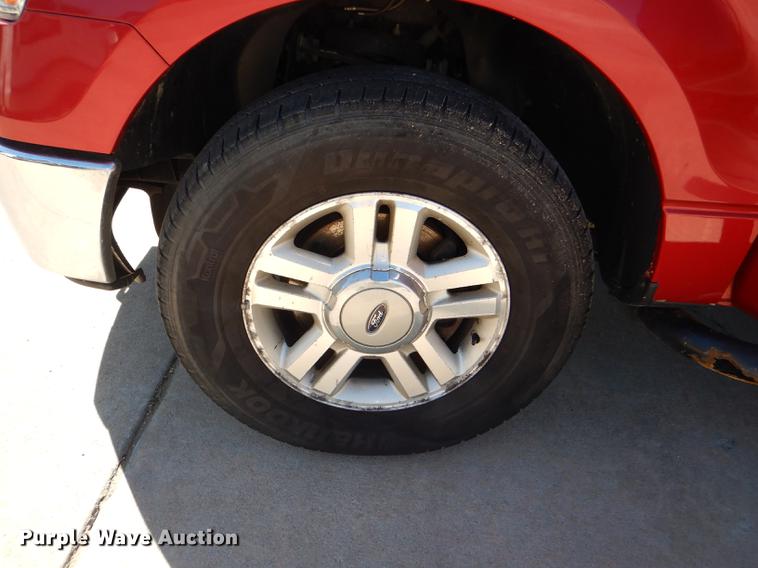 image for item DG0960 2010 Ford F150 XLT SuperCab pickup truck