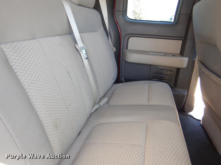 image for item DG0960 2010 Ford F150 XLT SuperCab pickup truck