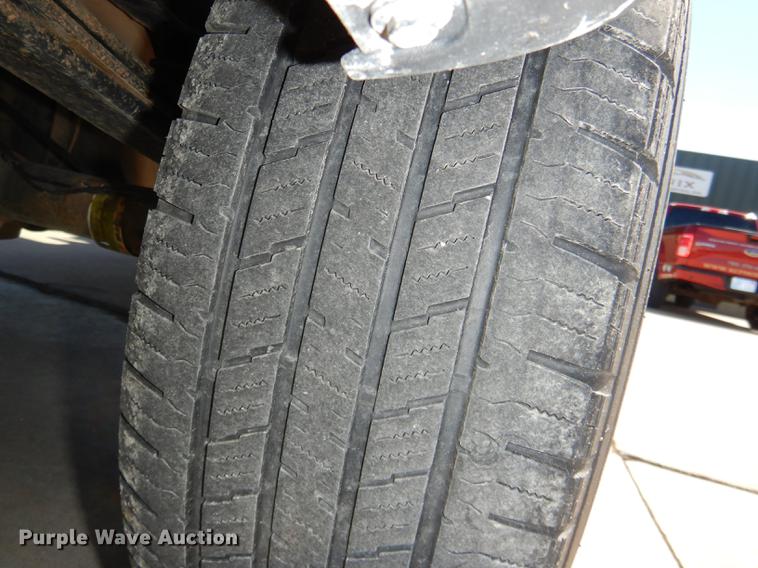 image for item DG0960 2010 Ford F150 XLT SuperCab pickup truck